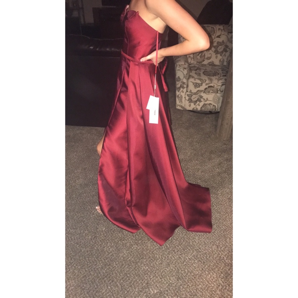Prom dress MUST GO